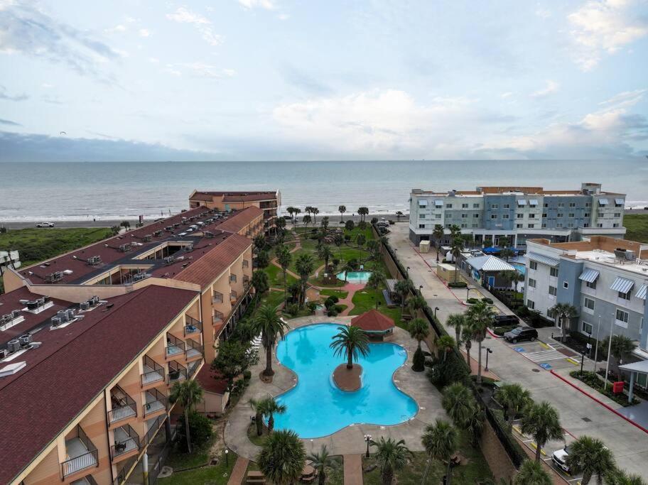 Baca Beach Escape I - 3 Pools - Pet Friendly Galveston Buitenkant foto